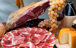 El jamón ibérico es considerado uno de los grandes productos gourmet del mundo. Foto productosgourmet.online