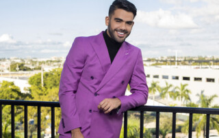 El encanto de Carlos Adyan